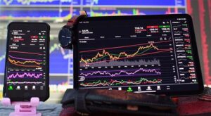 OJK: Waspadai Penawaran Penyelenggara Trading Ilegal