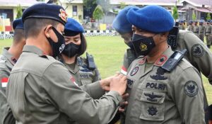 328 Brimob Purna Tugas Operasi Madago Raya Dilepas di Tengah Hujan Lebat