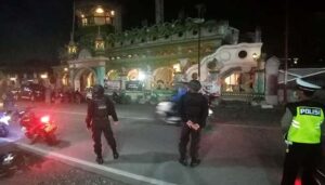 Pastikan Aman, Polres Palu Laksanakan Pengamanan Shalat Tarawih