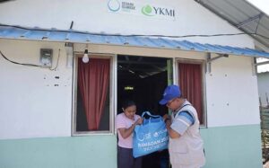 Secours Islamique France dan YMKI Salurkan Paket Pangan di Sulteng dan Sulbar