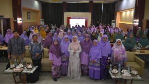 Sekprov Sulteng Buka Silatnas Persaudaraan Muslimah Se Sulteng