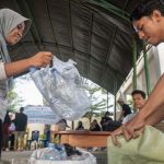 tukar sampah plastik dengan takjil