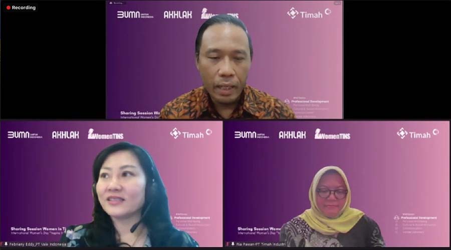 wanita pemimpin