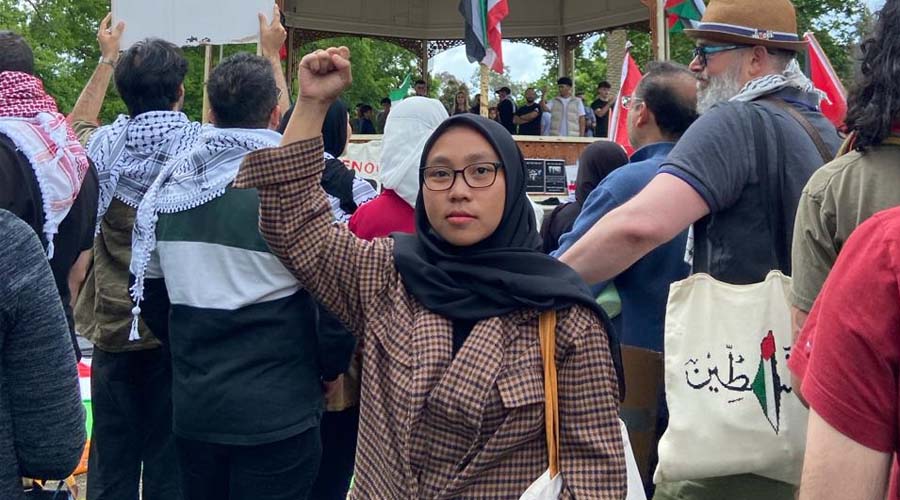Direktur Sikola Mombine, Nur Safitri Labani. (Foto: dok Pribadi)