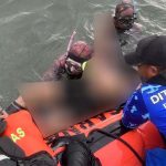 Evakuasi jenazah karyawan PT IMIP yang ditemukan meninggal setelah dilaporkan hilang saat memanah ikan di pantai Desa Bahodopi, Morowali, Minggu (28/4/2024). (Foto: Basarnas Palu)