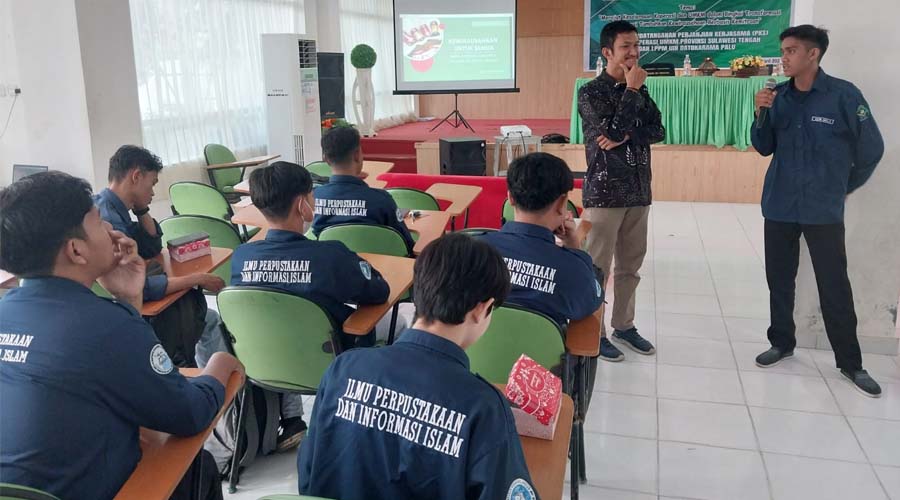 Suasana workshop literasi kewirausahaan oleh Perpustakaan UIN Datokarama Palu, Rabu (1/5/2024). (Foto: UIN Datokarama)