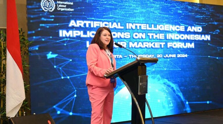 Celeste Drake, Deputi Direktur Jenderal ILO pada pembukaan Foru TIngkat TInggi ILO di Jakarta, Kamis (20/6/2024). (Foto: ILO Jakarta)