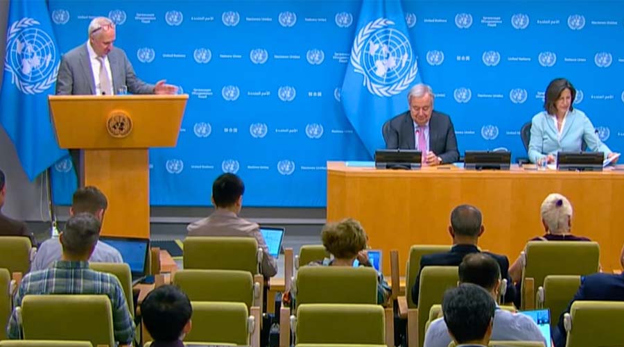 Konferensi Pers Pasca Peluncuran Prinsip-Prinsip Global Integritas Informasi Perserikatan Bangsa-Bangsa, oleh Antonio Guterres - Sek-Jen PBB dan Melissa Fleming - kepala Departemen Komunikasi Global PBB, dengan moderator Stéphane Dujarric - juru bicara Sek-Jen PBB. (Foto: United Nations)