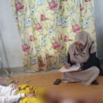 Tim KPU Kota Palu melakukan verifikasi kepada petugas Pantarlih yang mengalami kecelakaan saat melakukan Coklit di Palu. (Foto: KPU Kota Palu)