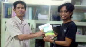 TBM Buluri dan Kathari Inisiasi Gerakan  Literasi Melawan Pertambangan