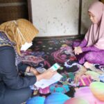 Ilustrasi kegiatan pendataan kependudukan. (Foto: UNFPA Indonesia)
