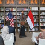 Erik van der Veen, Kepala Kantor UNODC Indonesia memberi sambutan dalam Acara Serah Terima Alat Deteksi Narkoba. (Foto: UNIC/M. Aldi Rahman)