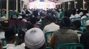 Ribuan Warga Hadiri Dzikir Akbar Bersama Pasangan Handal