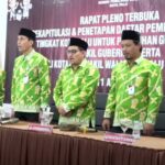 Komisioner KPU Kota Palu memimpin Rapat Pleno Terbuka Rekapitulasi dan Penetapan DPS untuk Pllgug dan Pilwakot 2024 di Kantor KPU Kota Palu, Minggu (11/8/2024). (Foto: Tangkapan layar Youtube @KPUKotaPalu)