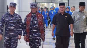 Asisten Kesra Sambut Danlantamal VI Makassar di Palu