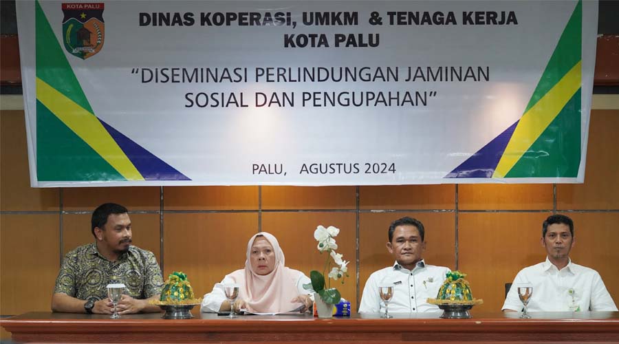 Wakil Wali Kota Palu, dr Reny A Lamadjido (kedua kiri) pada Diseminasi Perlindungan Jaminan Sosial dan Pengupahan oleh DInas Pokerasi, UMKM, dan Tenaga Kerja Kota Palu, Rabu (21/8/2024). (Foto: Porkopimda Setda Kota Palu/Jufri)