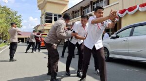 27 Personel Walpri Ikuti Praktik Pengawalan dan Pengamanan Pilkada