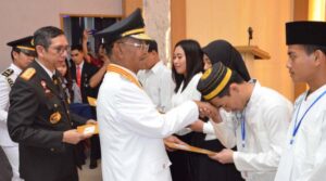 Gubernur Serahkan 2.379 Remisi Kemerdekaan Bagi Warga Binaan Se-Sulteng