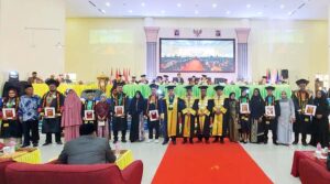 Enam Lulusan Berprestasi UIN Datokarama Diberi Penghargaan