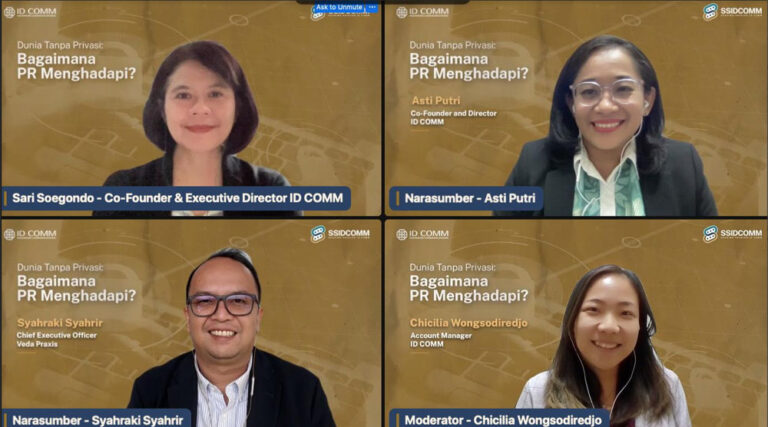 Narasumber dan moderator pada diskusi online bertajuk "Dunia Tanpa Privasi: Bagaimana PR Menghadapi?" oleh ID COMM di Jakarta, Kamis (29/8/2024). (Foto: IDCOMM)