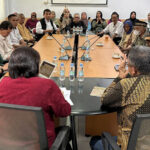 Komnas HAM pada pertemuan dengan korban dan keluarga korban pelanggaran HAM berat masa lalu d Kantor Komas HAM Sulteng, Jumat (6/9/2024). (Foto: ist)