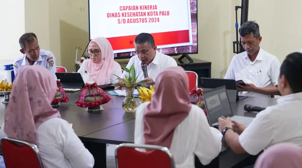 Wali KOta Palu, Hadianto Rasyid di OPD DInas Kesehatan Kota Palu, Rabu (18/9/2024). (Foto: Prokopimda Palu/Iwan)