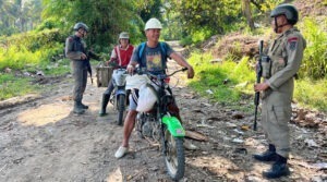 Cegah Peredaran Senpi dan Handak, Satgas Madago Raya Razia Kendaraan
