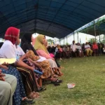 Calon Gubernur Sulawesi Tengah nomor urut 1, Ahmad HM Ali melakukan kampanye terbatas di lapangan Desa Baturube, Bungku Utara, Morowali Utara, Rabu (23/10/2024). (Foto: Tim Media Koalisi BERAMAL)