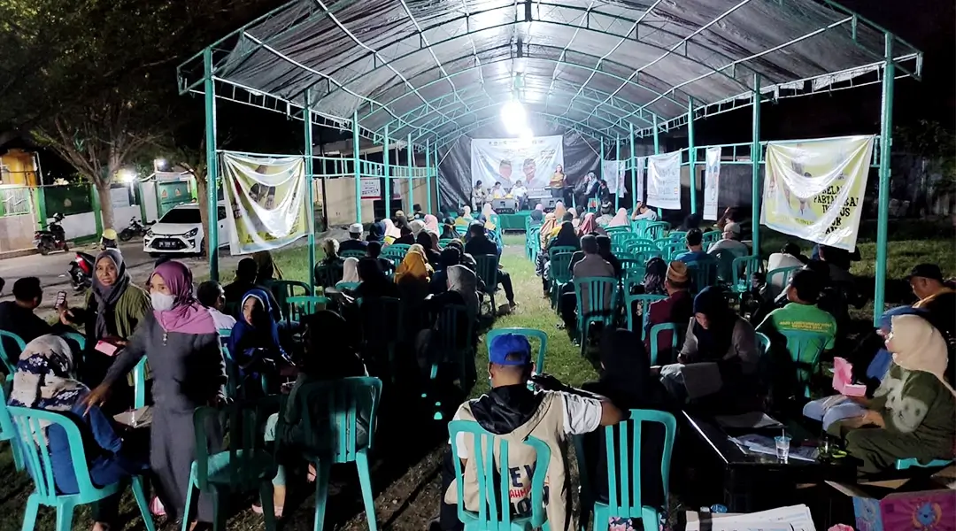 Kampanye Koalisi BerAmal (Ahmad Ali-Abdul Karim Aljufri) saat kampanye terbatas di Kelurahan Lasoani, Kecamatan Palu Timur, Kota Palu, pada Kamis, 24 Oktober 2024. (Foto: Tim Media Partai Koalisi BERAMAL)