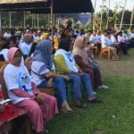 Calon Gubernur Sulawesi Tengah nomor urut 1, Ahmad HM Ali memaparkan program subsidi pertanian saat menggelar kampanye terbatas di Desa Sidole Barat, Kecamatan Ampibabo, Kabupaten Parigi Moutong, Senin (28/10/2024). (Foto: Tim Media Koalisi BERAMAL)