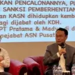 Prof Djohermansyah Djohan pada Fenomena Kepala Daerah Incumbent Melakukan Mutasi Jabatan Menjelang Pilkada 2024: Telaah Terhadap Netralitas Birokrasi dan Implikasi pada Sistem Demokrasi. (Foto: ist)