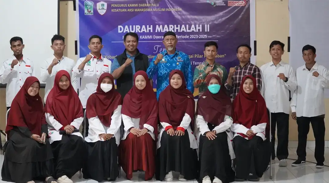 Asisten Pemerintahan dan Kesra Setda Kota Palu, Usman (tengah) pad apembukaan Daurah Marhalah II KAMMI Kota Palu, di Sigi, Rabu (2/10/2024). (Foto: Prokopim Setda Kota Palu/Jufri)