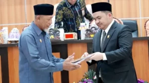 Asisten Bidang Pemerintahan Hadiri Rapat Paripurna DPRD Kota Palu
