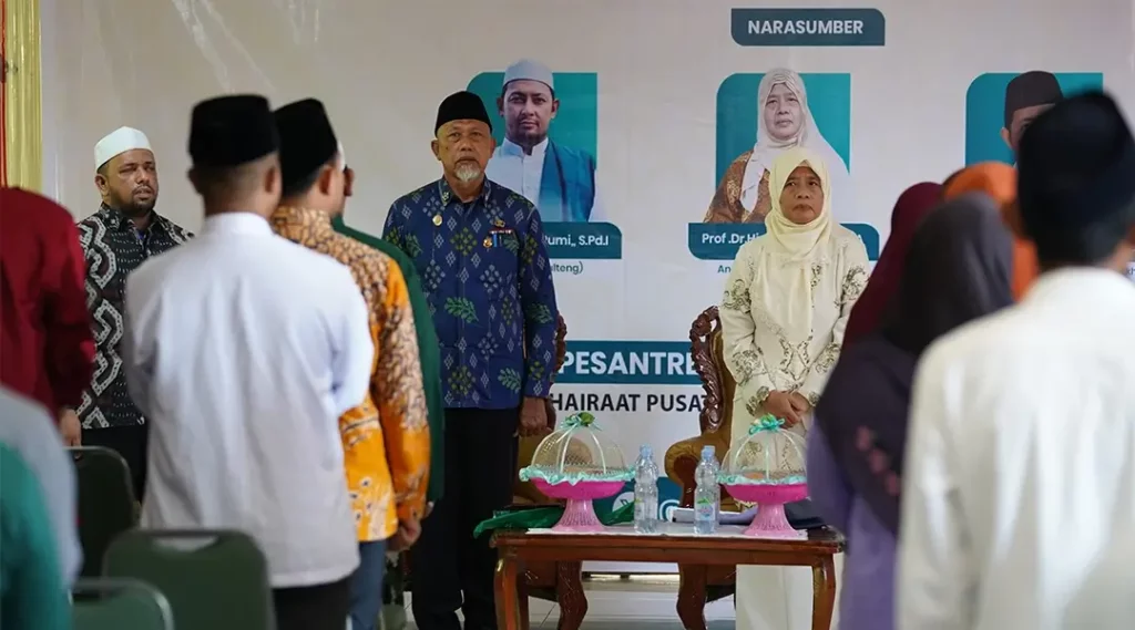 Asisten Bidnag Pemerintahan dan Kesra, Usman pada Sosialisasi UU No.18/2019 di Unisa Palu, Kamis (24/10/2024). (Foto: Prokopim Setda Kota Palu/Jufri)