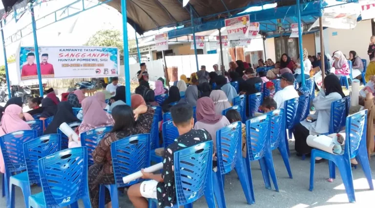 Kampanye relawan SANGGANIPA di Huntap Pombewe, Sigi, Jumat (25/10/2024). (Foto: Bantaya)