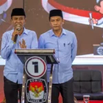 Pasangan Hidayat-Anndi Nur B Lamakarate pada debat kedua Pilwakot Palu, Kamis (7/11/2024). (Foto: beriapalu/bmz)