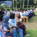 Calon Gubernrur Sulteng, Ahmad Ali menyampaikan programnya di depan warga Desa Rogo Kecamatan Dolo Selatan, Sigi, Minggu (17/11/2024). (Foto: Tim Media Koalisi Beramal)