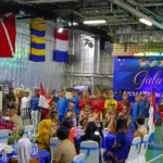 Suasan gala dinner yang digelar d atas KRI Banjarmasin yang bersandar di dermaga Lanal Palu, Senin (25/11/2024). (Foto: Nila)