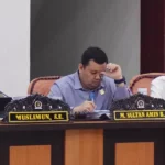 Sekkot Palu, Irmayanti (kiri) bersama Ketua DPRD Kota Palu, Rico AT Djanggola pada rapat Banggar membahas Ranperda APBD Koa Palu 2025 di RUang Sidang UTama DPRD Kota Palu, Senin (18/11/2024). (Foto: Prokopim Setda Kota Palu/Imron)