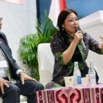 CEO PT Vale Indonesia, Febriany Eddy (kiri) menyampaikan komitmen keberlanjutan pada CEO Dialogue on Climate Actions dalam Conference of the Parties (COP)29 di Baku, Azerbaijan. (Foto: HO-PT Vale Indonesia)