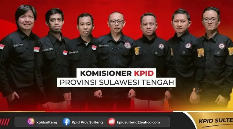 Ketua dan anggota KPID SUlteng. (Foto: KPID Sulteng)
