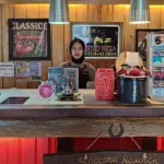 Sambutan hangat di KAfe Maestro. (Foto: beritapalu.com/bmz)