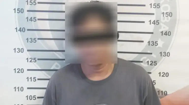 WW, warga Desa Tomoli, Kecamatan Toribulu, Kabupaten Parigi Moutong. yang ditangkap Polres Sigi di Desa Namo, Kulawi, Jumat (17/1/2025). (Foto: Humas Polres Sigi)