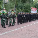 Sejumlah personel gabungan mengikuti apel untuk pengamanan Festival persahabatan di Mapolresta Palu, Kamis (30/1/2025). (Foto: Humas Polresta Palu)