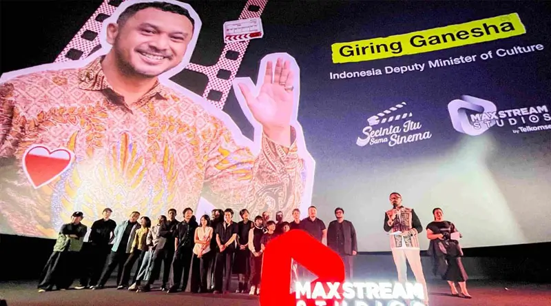 Wakil Menteri Kebudayaan RI, Giring Ganesha hadir memberikan apresiasi dalam screening tiga film pendek yang terpilih dari program SISS Telkomsel, Rabu (8/1/2025). (Foto: telkomsel)
