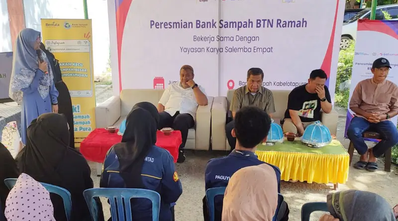 Peresmian Bank Sampah Kabelotapura oleh DLH Kota Palu di Kelurahan Tondo, Jumat (21/2/2025). (Foto: beritapalu.com/bmz)