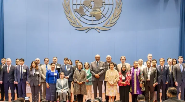 Sejumlah delegasi pada pertemuan Global Compact for Safe, Orderly and Regular Migration (GCM) di Asia dan Pasifik di Bangkok, Selasa (4/2/2025). (Foto: ESCAP Photo / Xi Liu)
