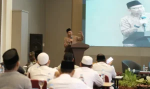 Kepala Perwakilan BI Sulteng, Rony Hartawan menyampaikan sambutan pada pembukaan Capacity Building Hebitren di Palu, Kamis (10/4/2025). (Foto: Humas BI Sulteng)