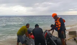 Seorang Penumpang KM Tilong Kabila Melompat di Perairan Luwuk