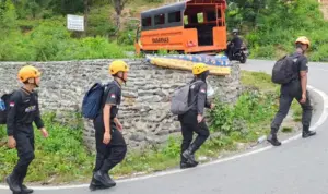 CPNS dan PPPK Basarnas Palu Jemput SK dengan Jalan Kaki ke Matantimali